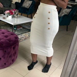 Ribbed Button Detail Skirt